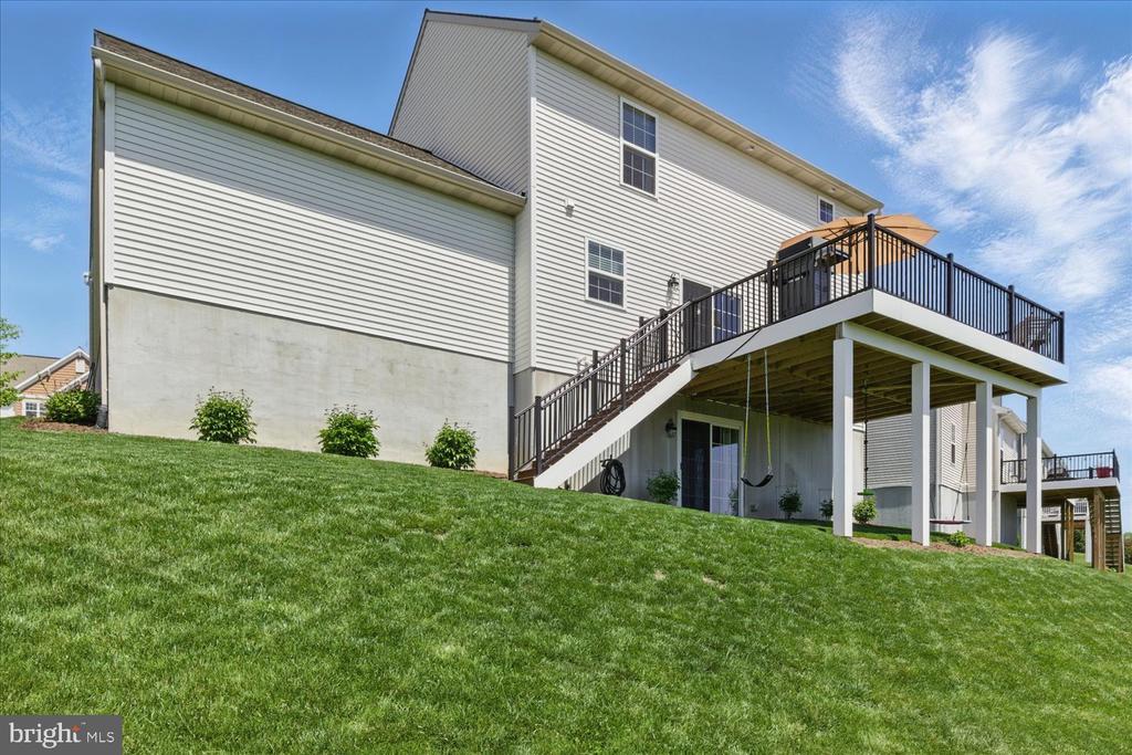 3931 ARCHER LANE