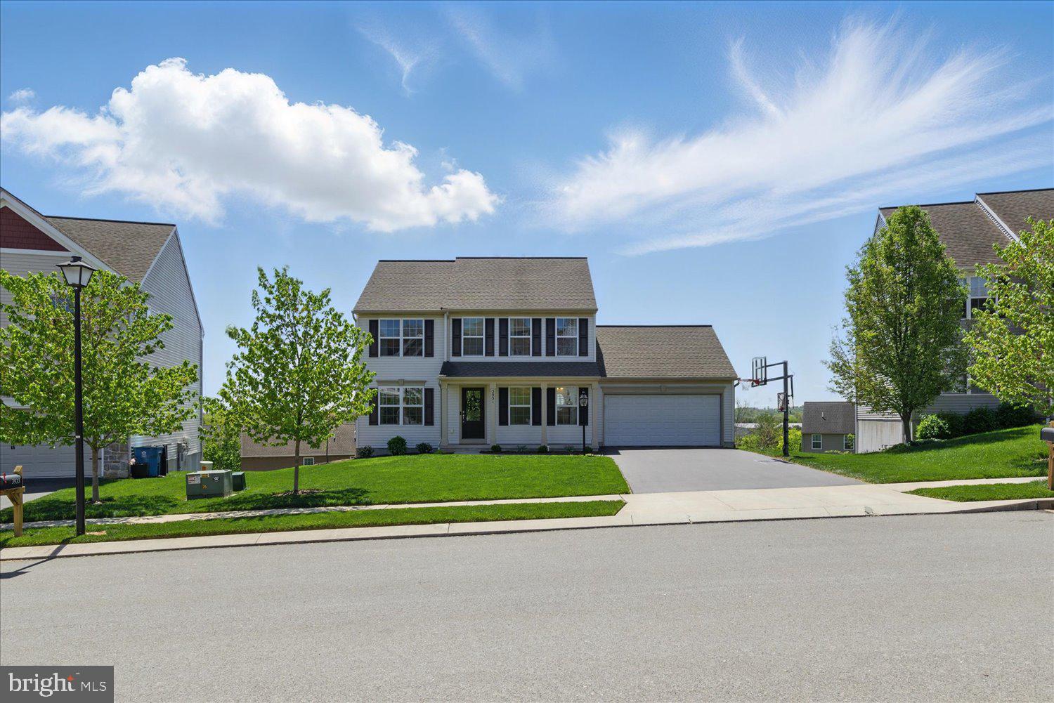3931 ARCHER LANE