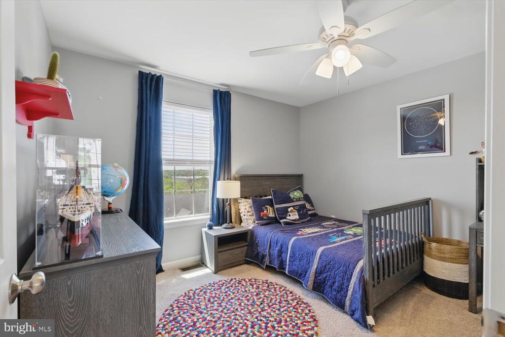 3931 ARCHER LANE