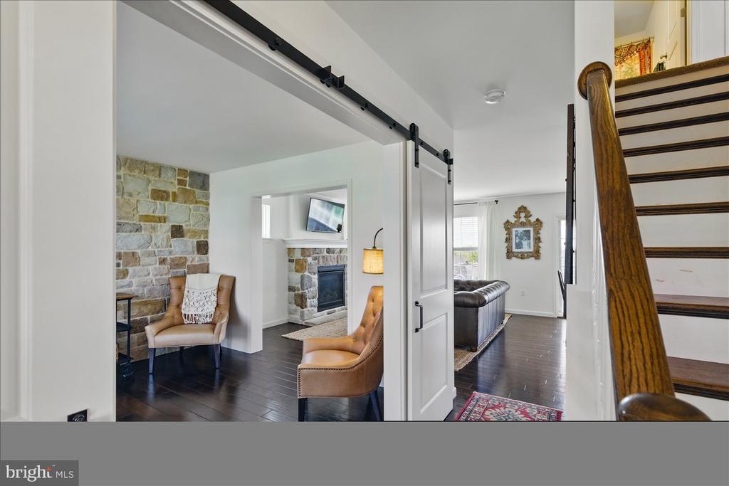 3931 ARCHER LANE
