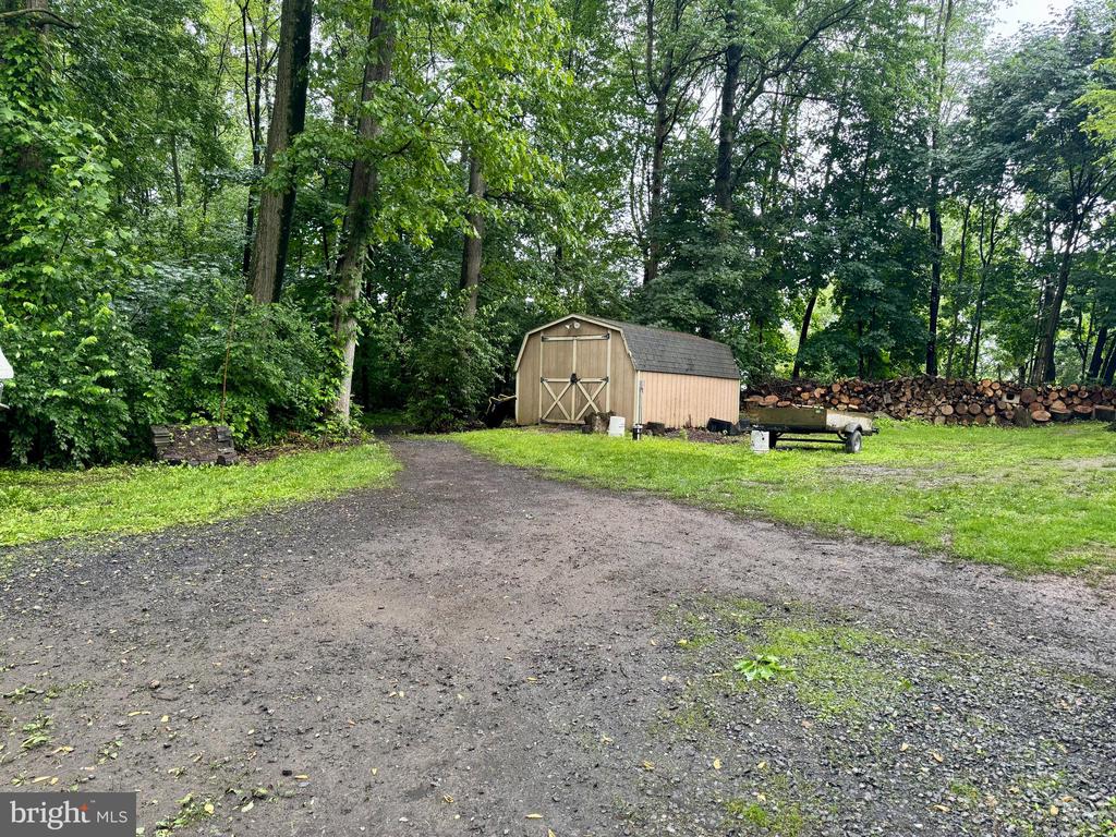 321 W 28TH DIVISION HIGHWAY