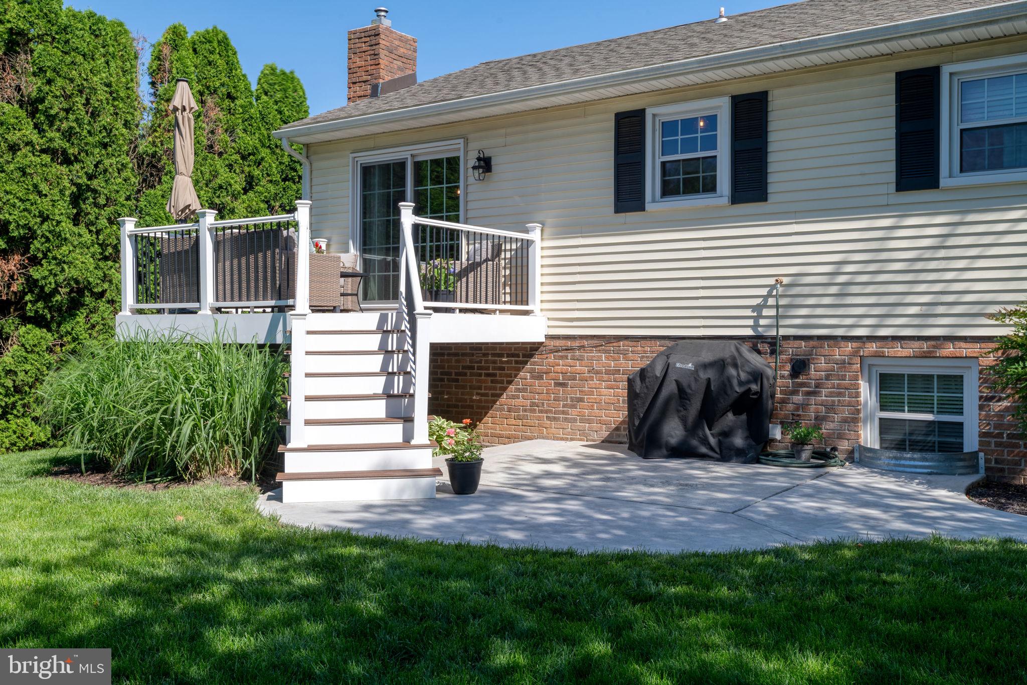 2436 ELLENDALE DRIVE