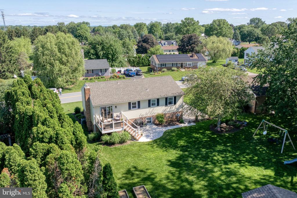 2436 ELLENDALE DRIVE
