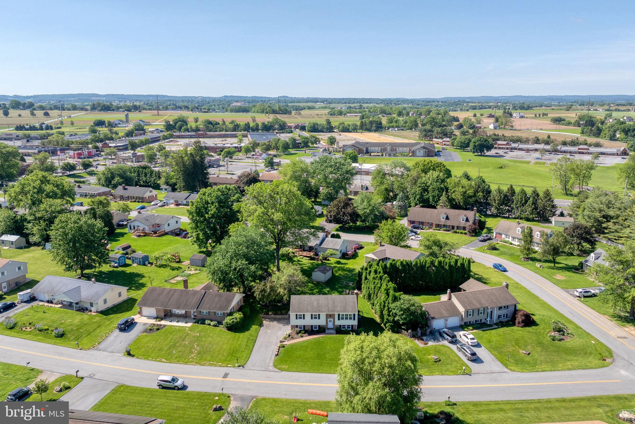 2436 ELLENDALE DRIVE