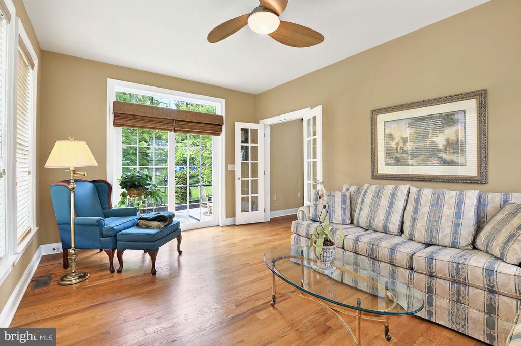 311 SARSEN DRIVE