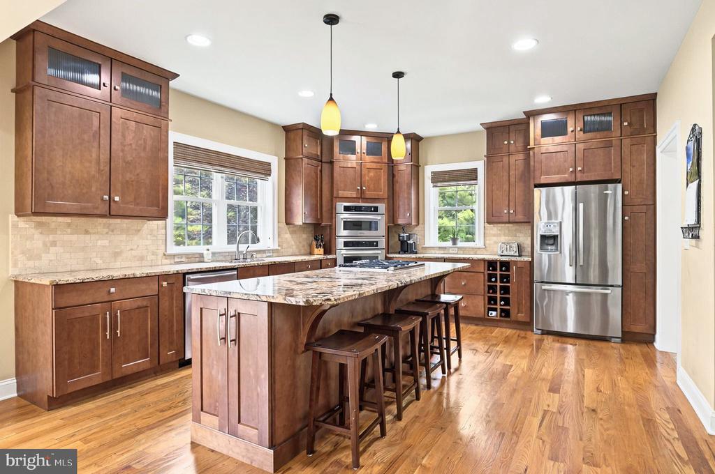 311 SARSEN DRIVE