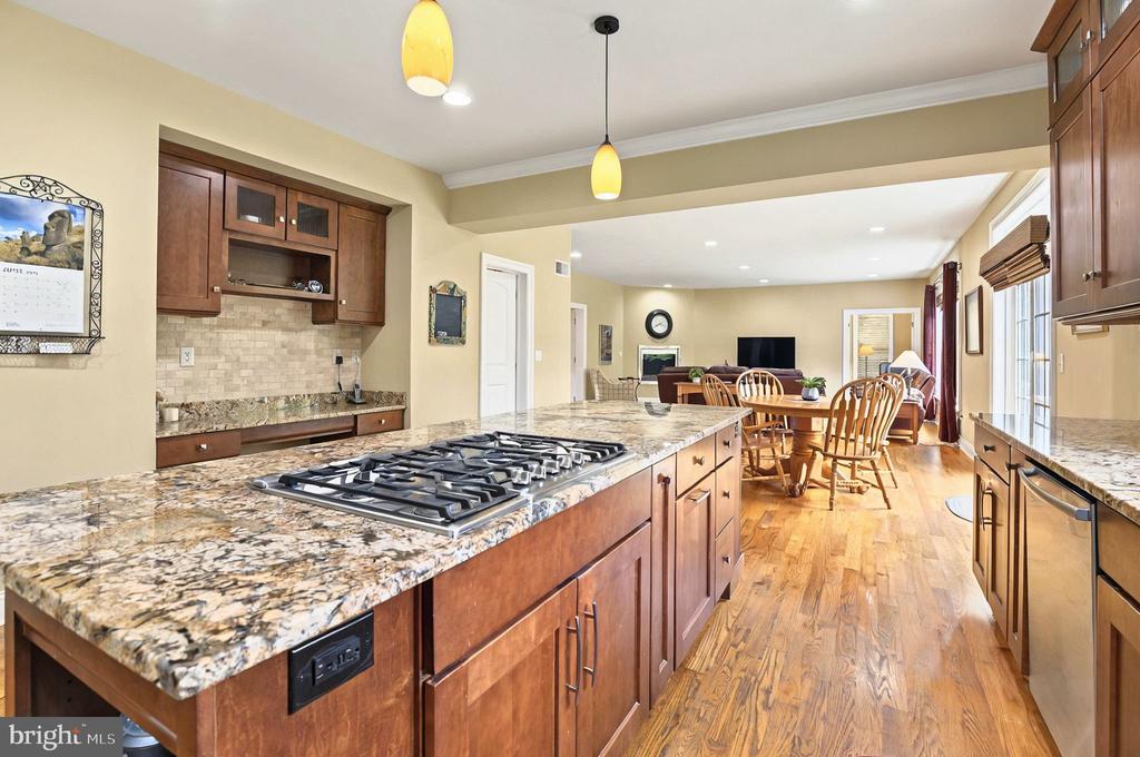 311 SARSEN DRIVE