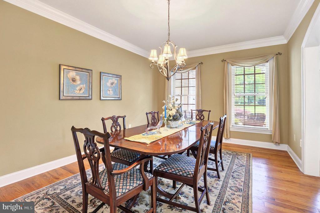 311 SARSEN DRIVE