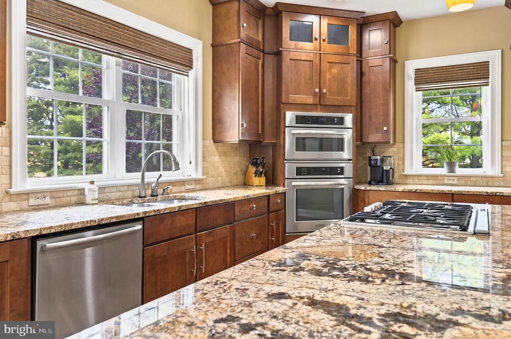 311 SARSEN DRIVE