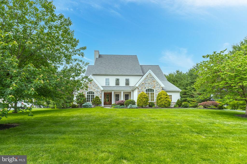 311 SARSEN DRIVE
