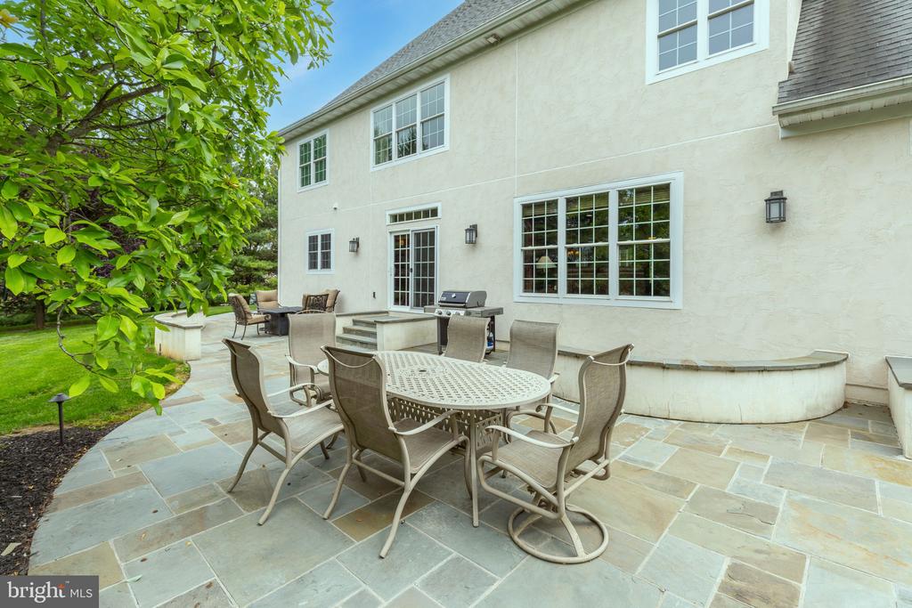 311 SARSEN DRIVE