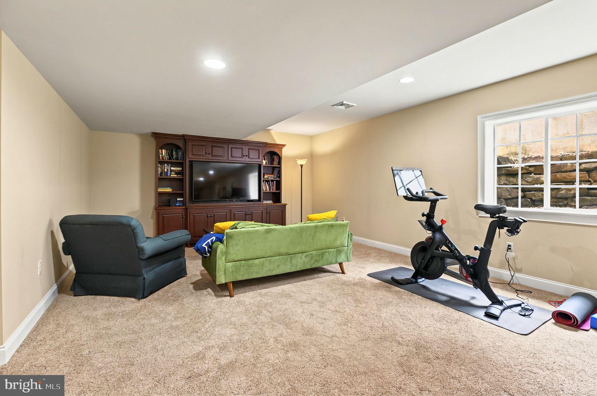 311 SARSEN DRIVE