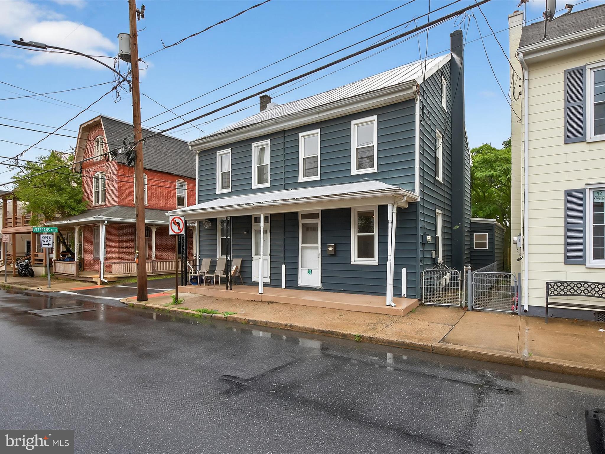 31 W FERDINAND STREET