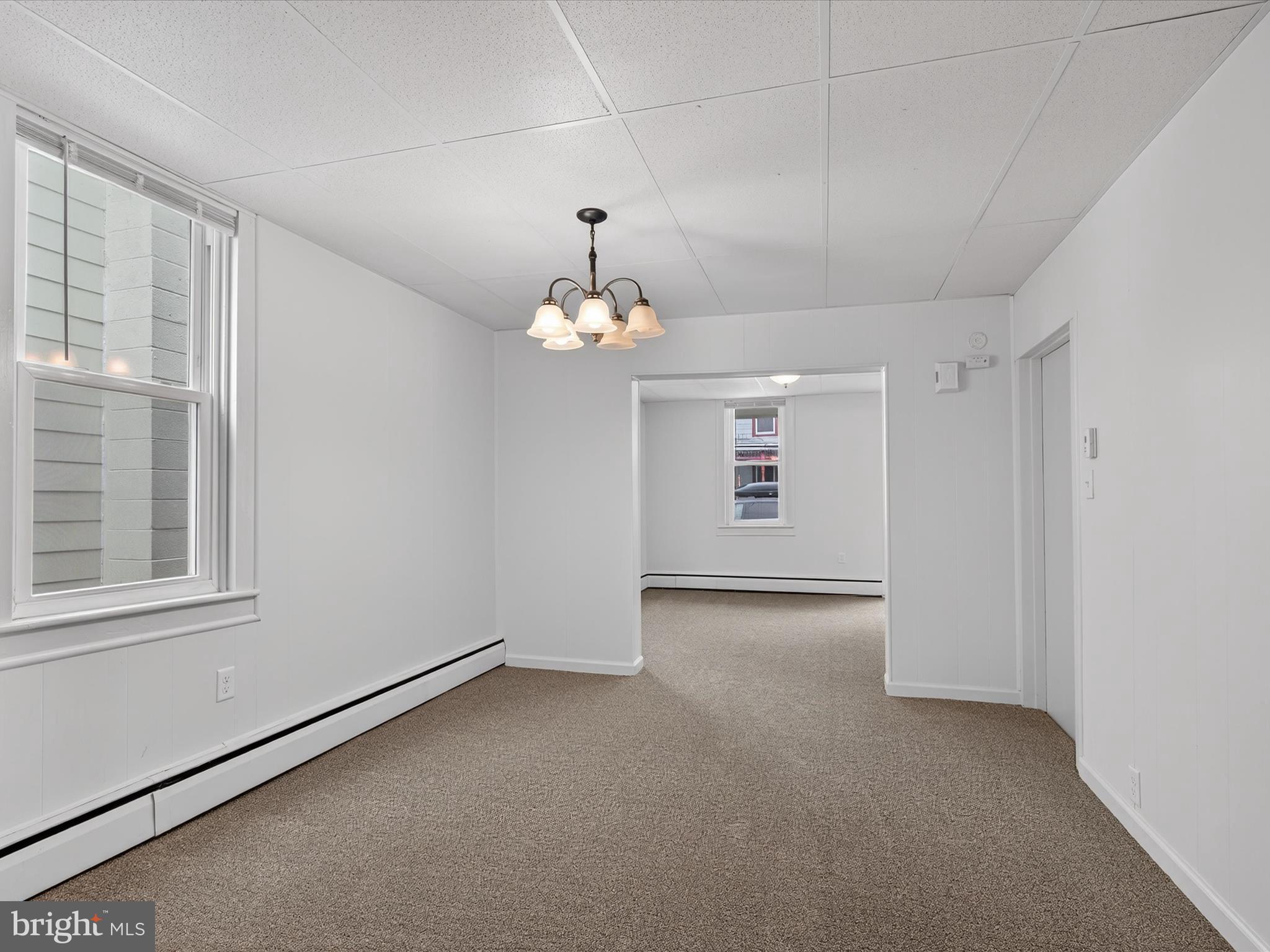 31 W FERDINAND STREET