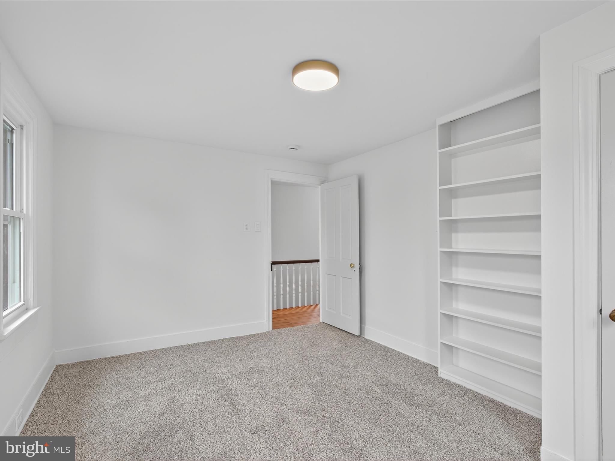 117 N BARBARA STREET