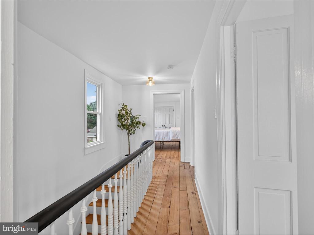 117 N BARBARA STREET