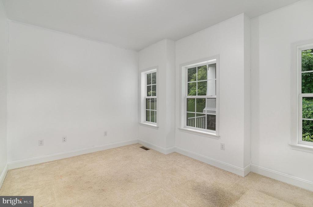 116 FREYS ROAD