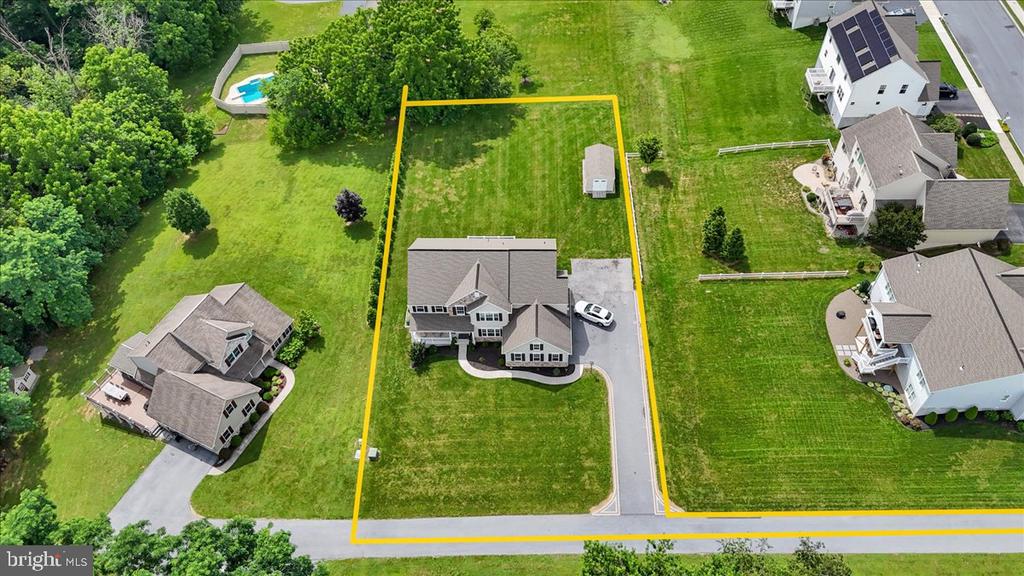 355 WESTVIEW DRIVE