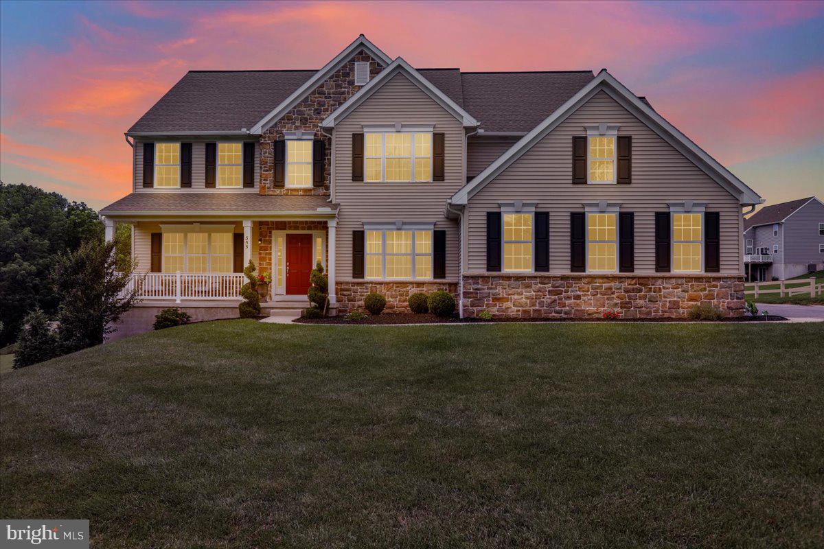 355 WESTVIEW DRIVE