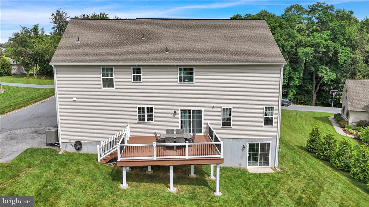 355 WESTVIEW DRIVE