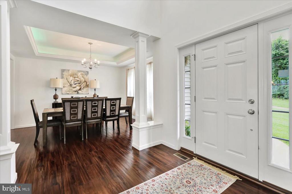 355 WESTVIEW DRIVE
