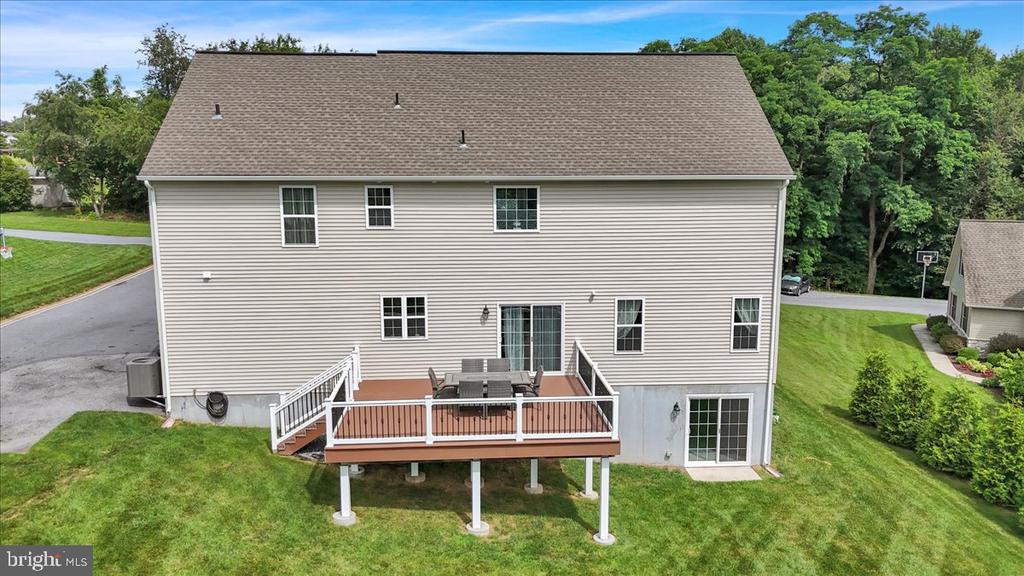 355 WESTVIEW DRIVE