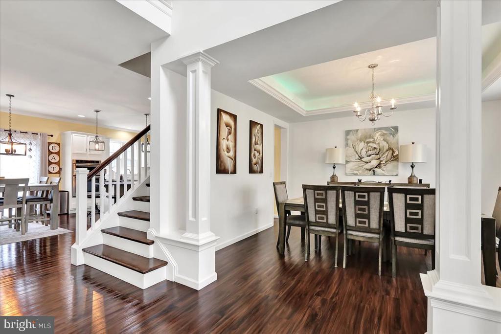 355 WESTVIEW DRIVE