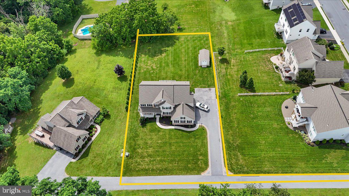 355 WESTVIEW DRIVE