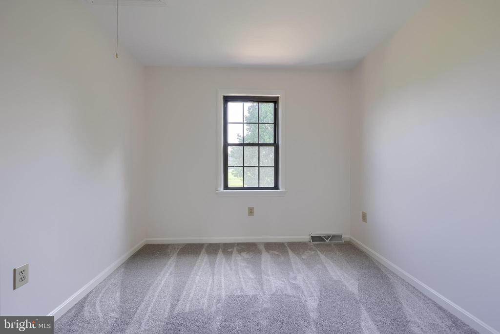 2223 OLDE MEADOW COURT