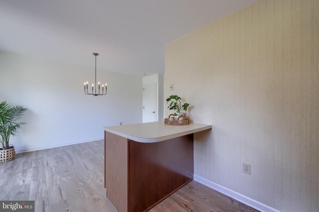 2223 OLDE MEADOW COURT