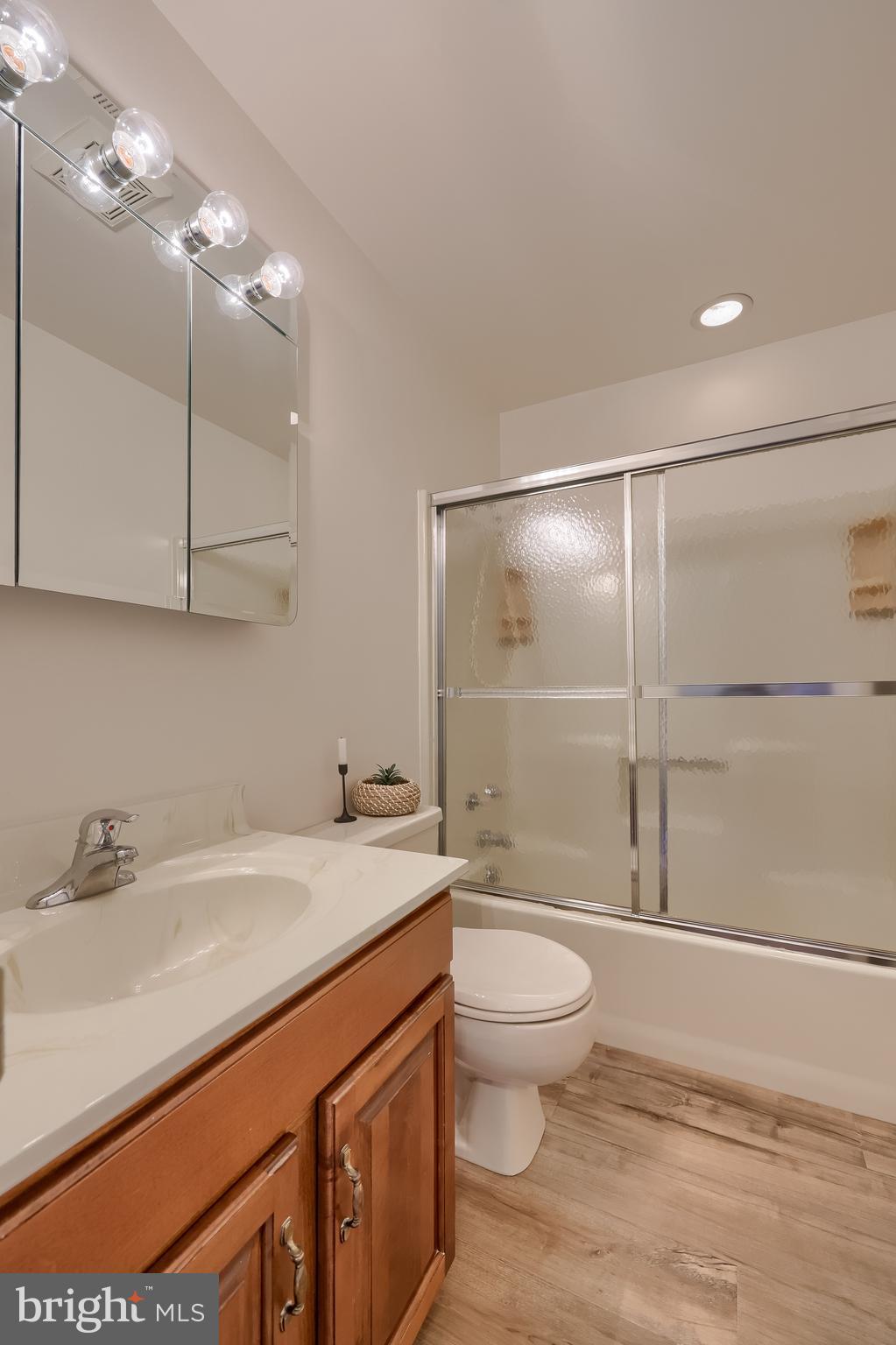 2223 OLDE MEADOW COURT