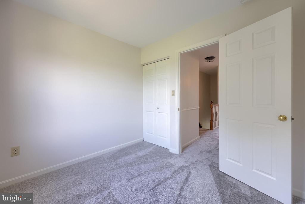 2223 OLDE MEADOW COURT