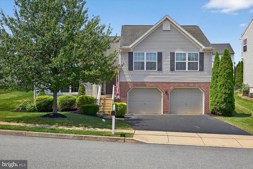 3 CAMERON COURT