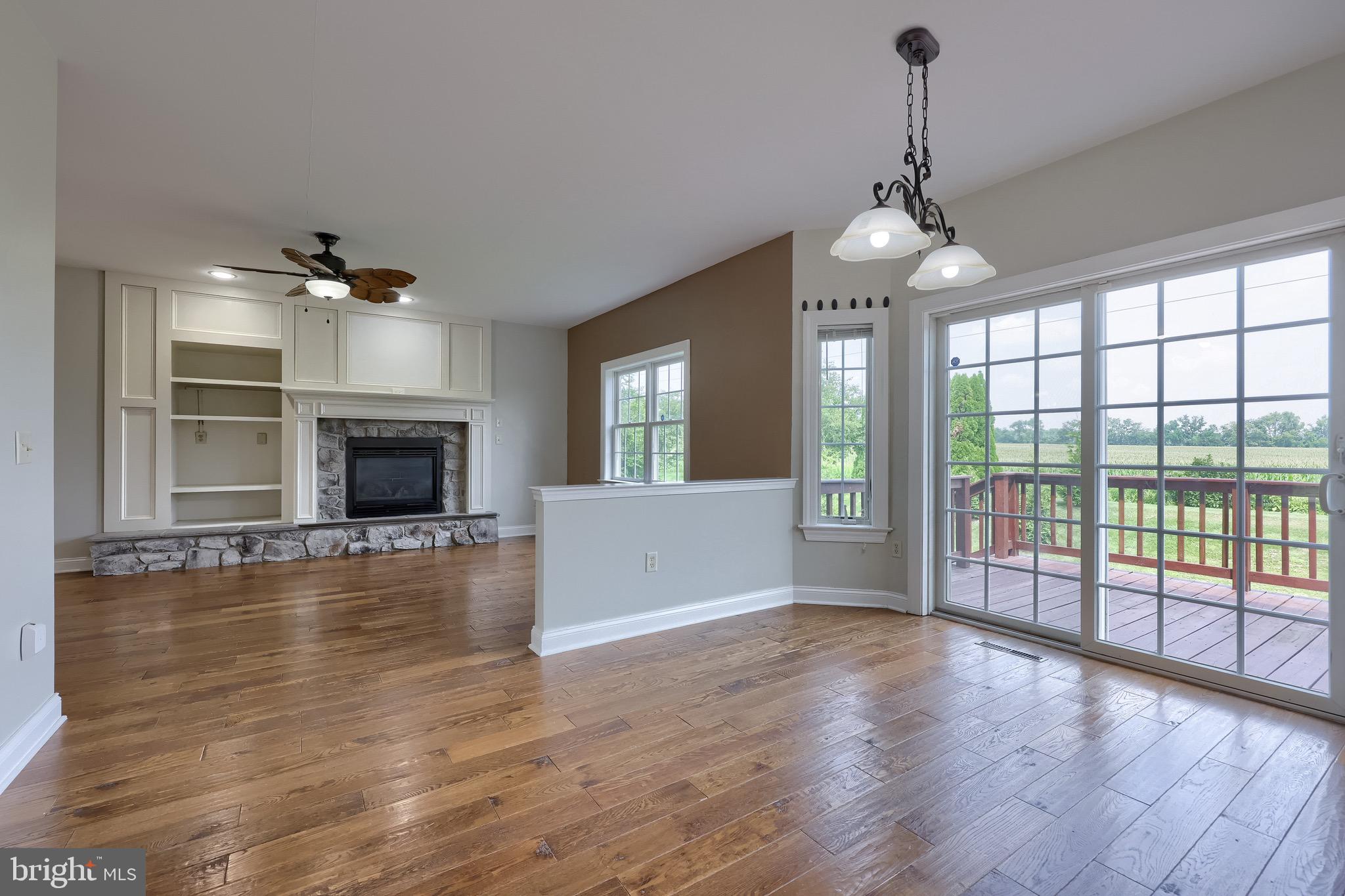 421 WAGONWHEEL ROAD