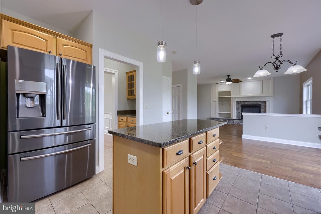 421 WAGONWHEEL ROAD