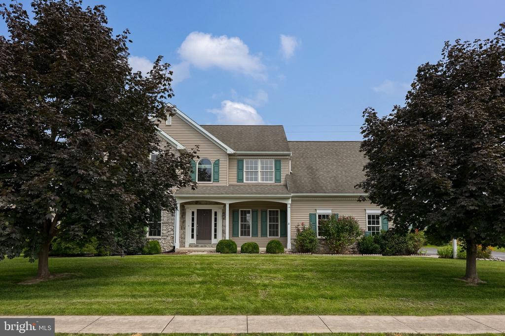 421 WAGONWHEEL ROAD