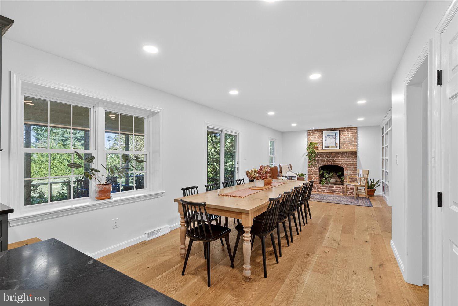381 CHOWNING PLACE