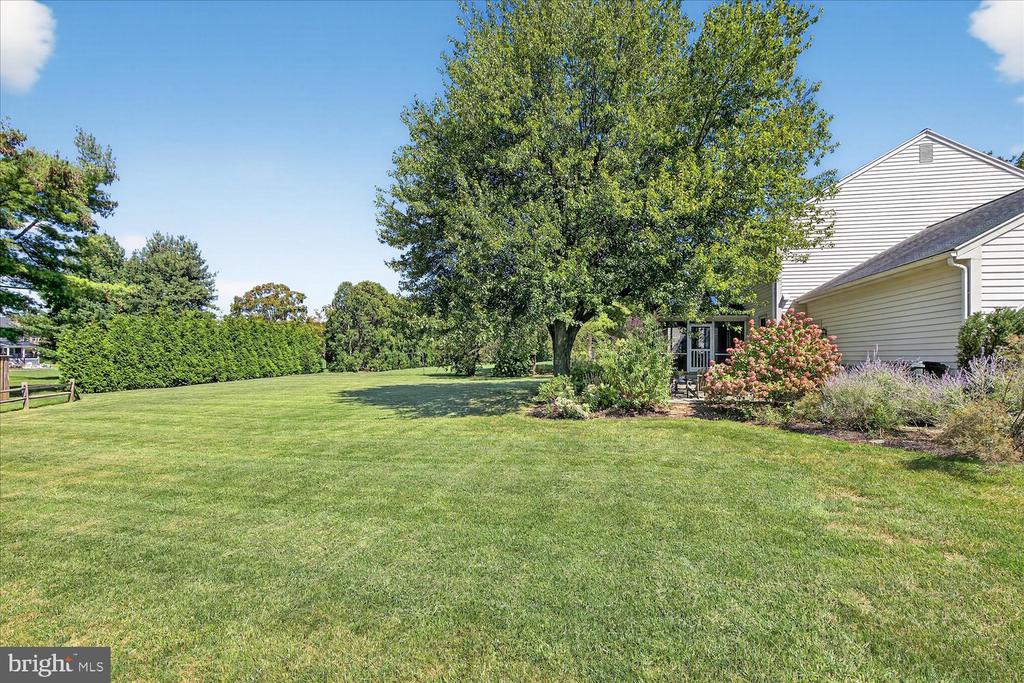 381 CHOWNING PLACE