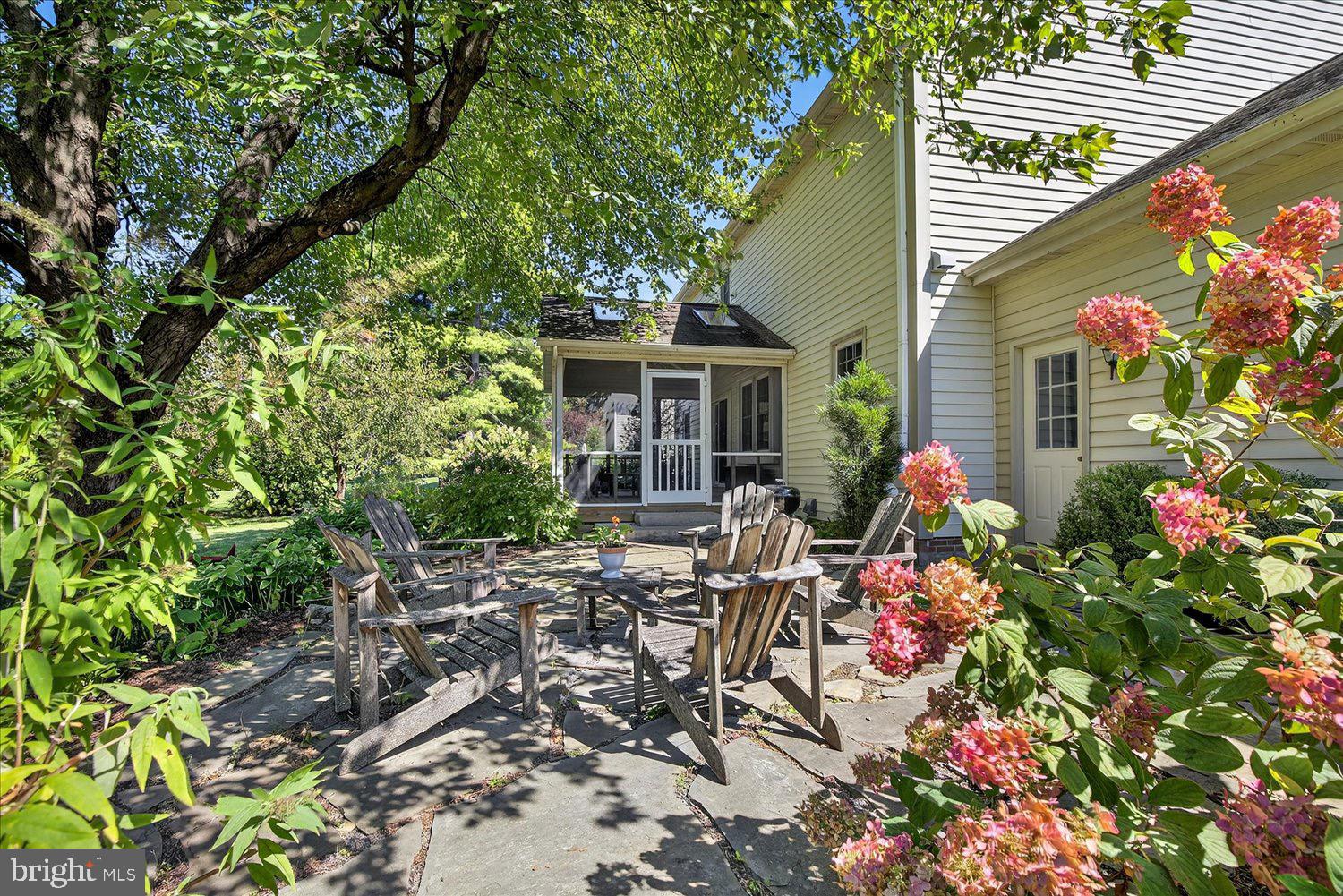 381 CHOWNING PLACE