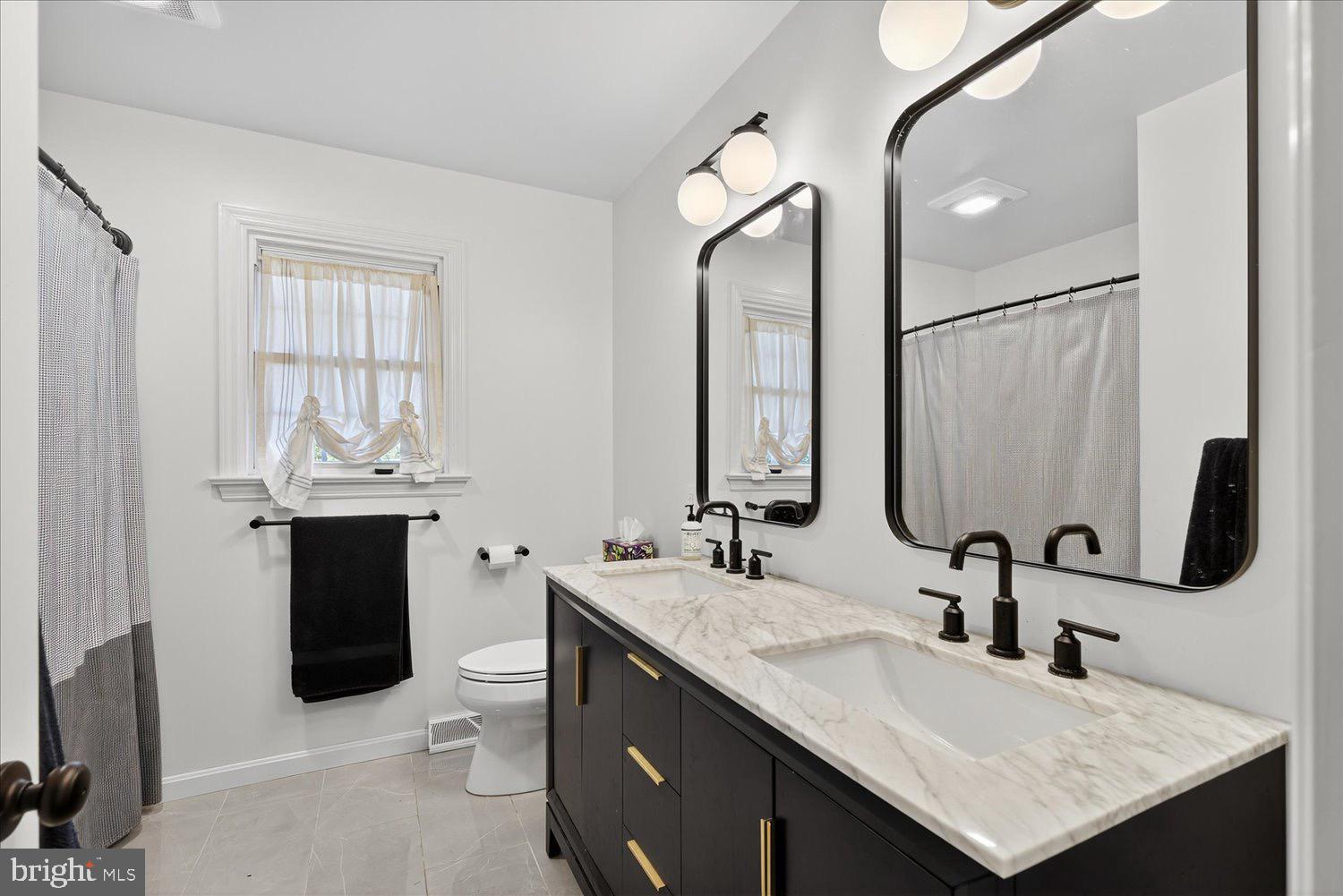 381 CHOWNING PLACE