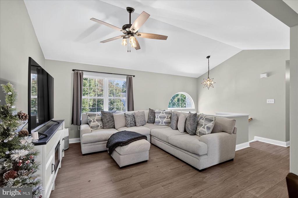 554 MALLARD DRIVE