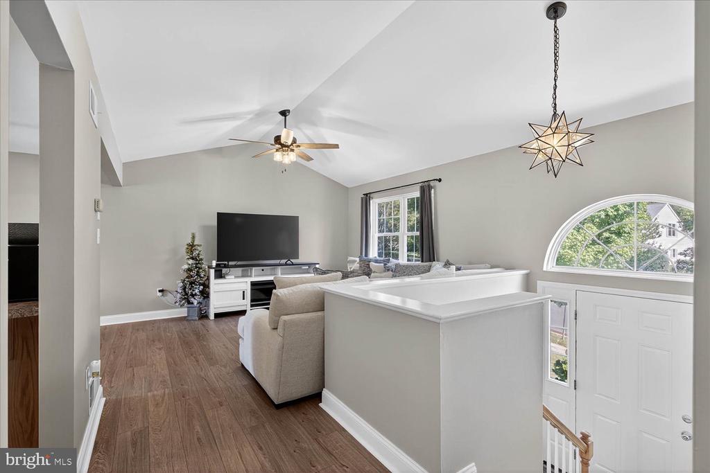 554 MALLARD DRIVE