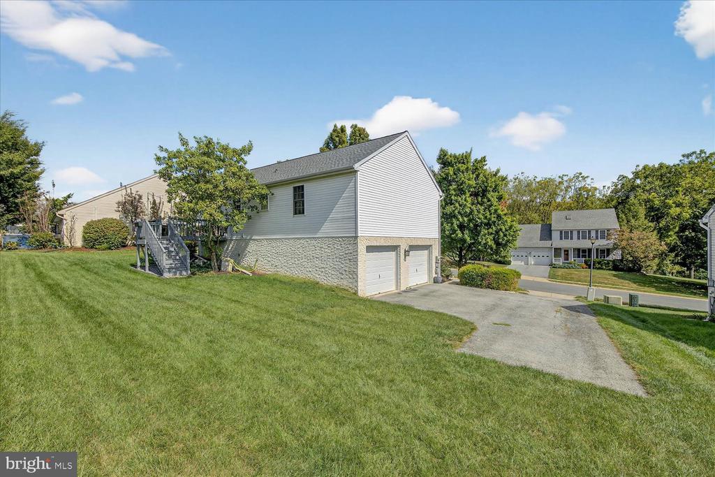 554 MALLARD DRIVE