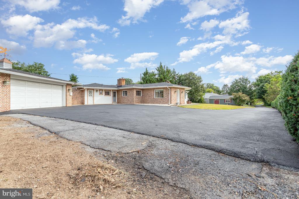132 SUNNY SLOPE LANE