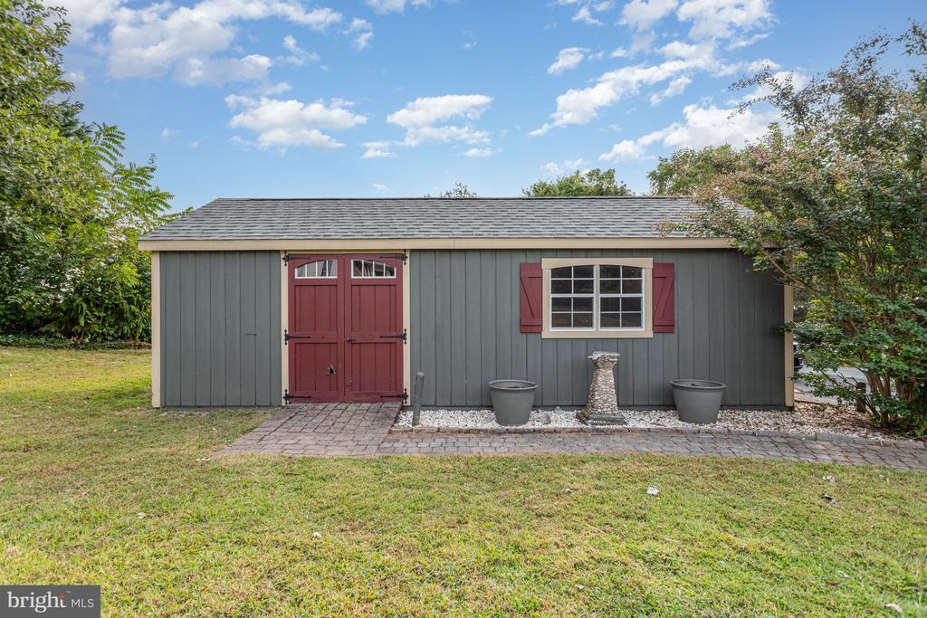 132 SUNNY SLOPE LANE