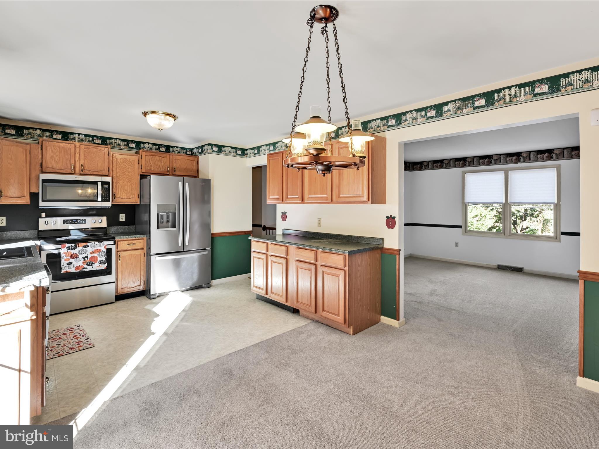 2032 MAIN STREET