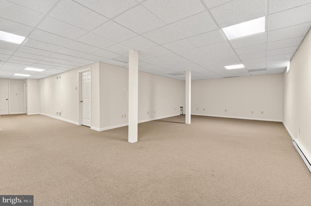 113 BENT TREE