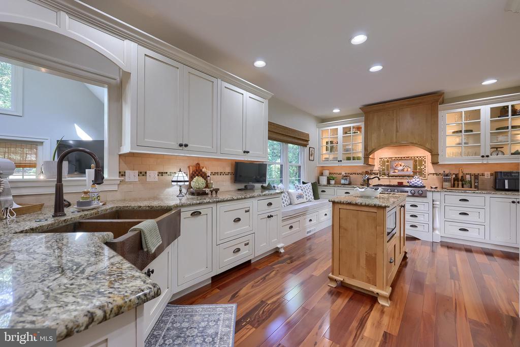 357 COPLEY DRIVE