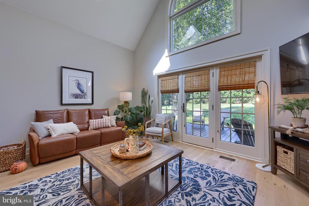 357 COPLEY DRIVE