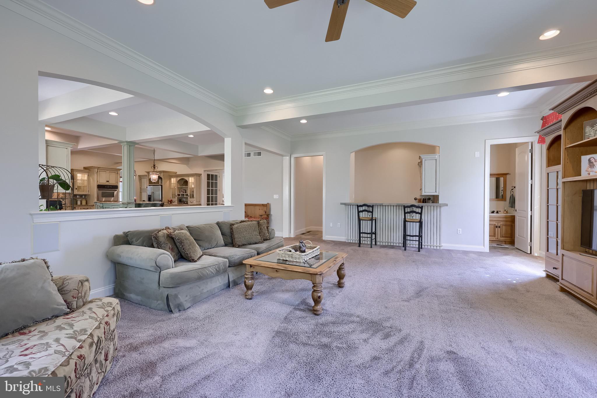 708 GOOSE NECK DRIVE
